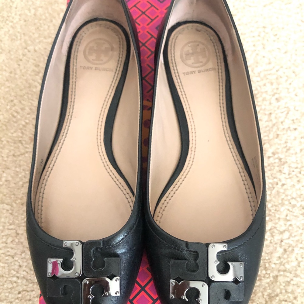 GUC Tory Burch black Lowell flats size 7